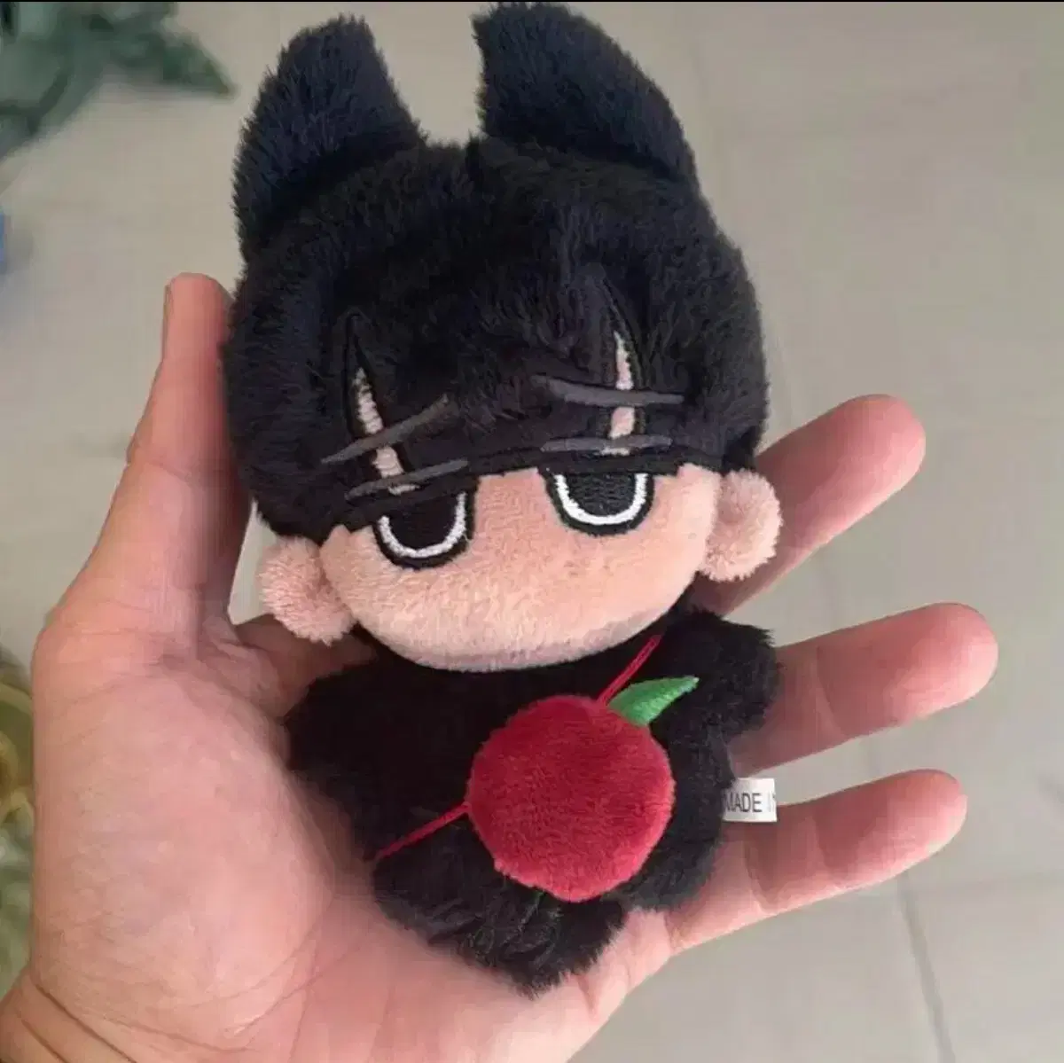 (bulk)Ujjalun the boyz sunwoo doll cherry wts