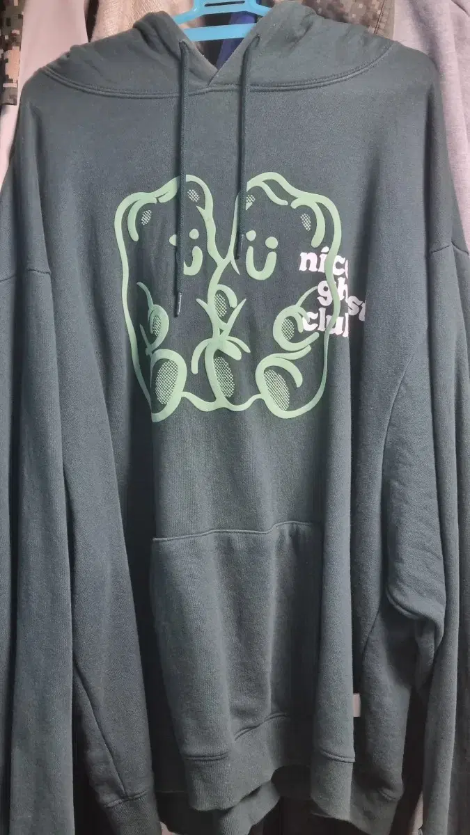 Nice Ghost Club Hoodie L Gentleman's Hoodie