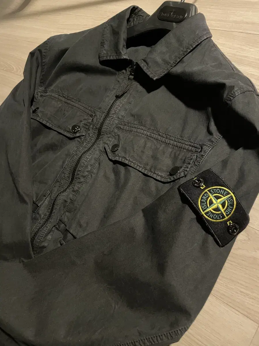 Stone Island Overshirt New in box (L size)