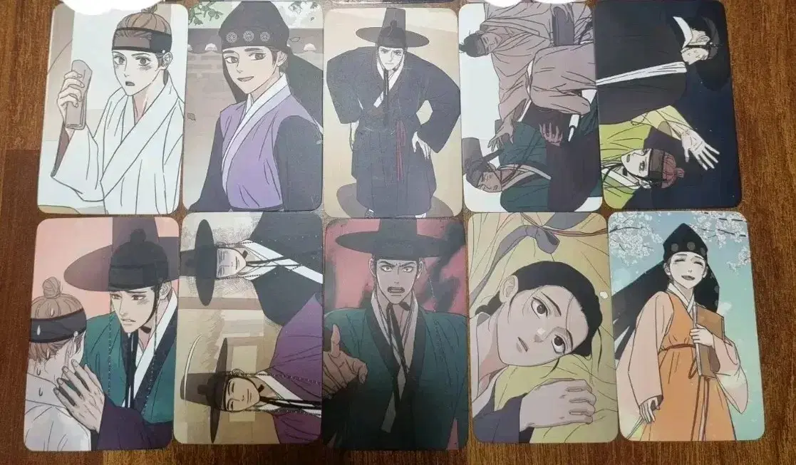 매화꽃그늘 투니크 코스터8종 포토카드 양도합니다 ㅅㅊ)모펀 봄툰 시그
