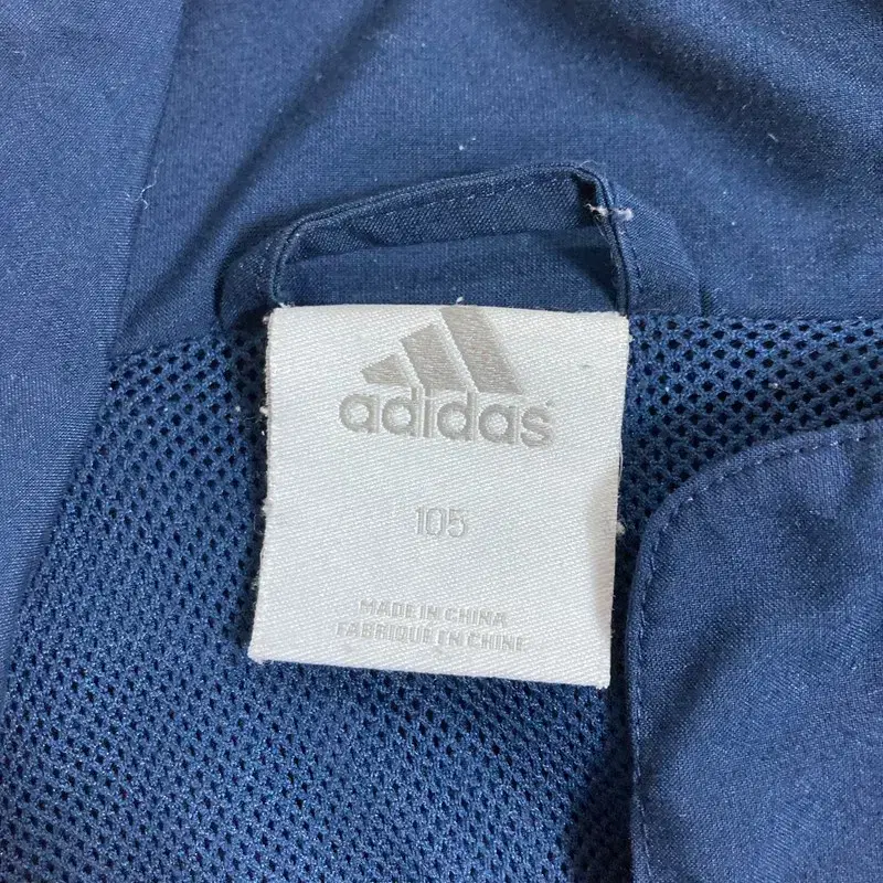 105 ADIDAS 아디다스 네이비 자켓