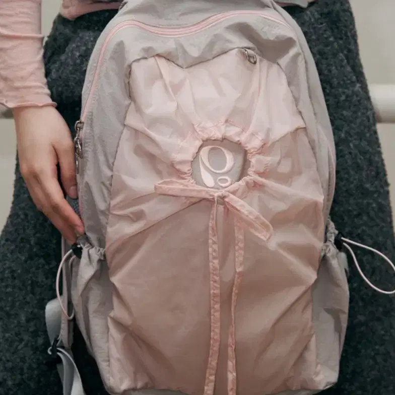 【POIE】 Hole string PO backpack ★送料・関税込★ POIE☆hole string PO backpack
