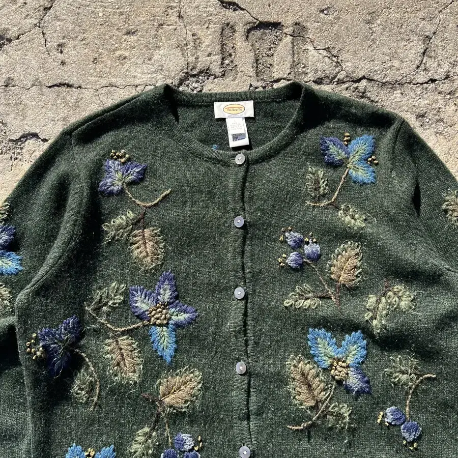 VINTAGE TALBOTS EMBROIDERED 빈티지가디건 울가디건