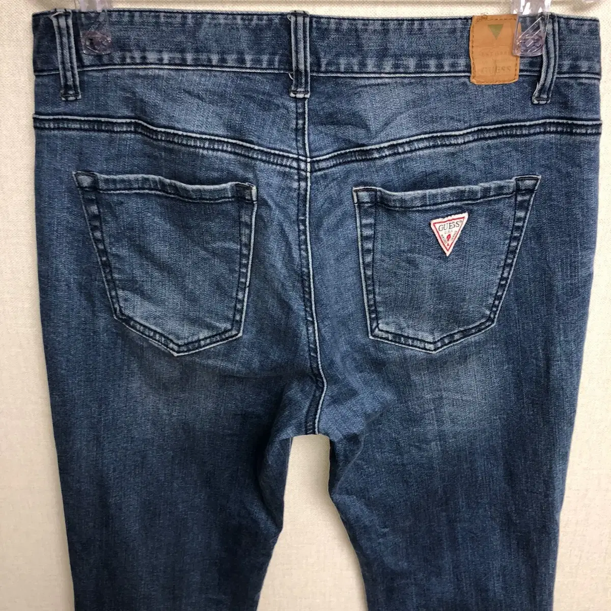 GUESS Slim fit denim pants (w30)