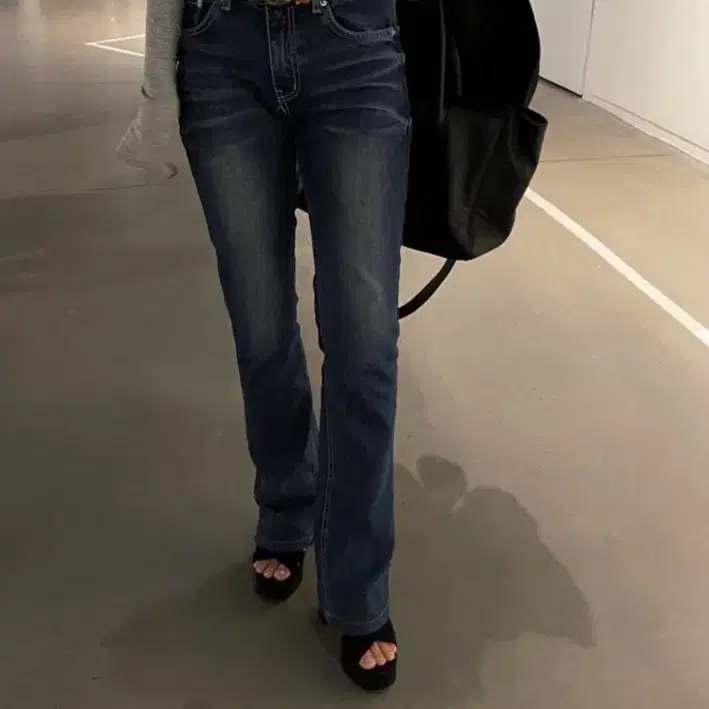 유니제이 la boum jeans 데님 팬츠 세미 부츠컷 청바지