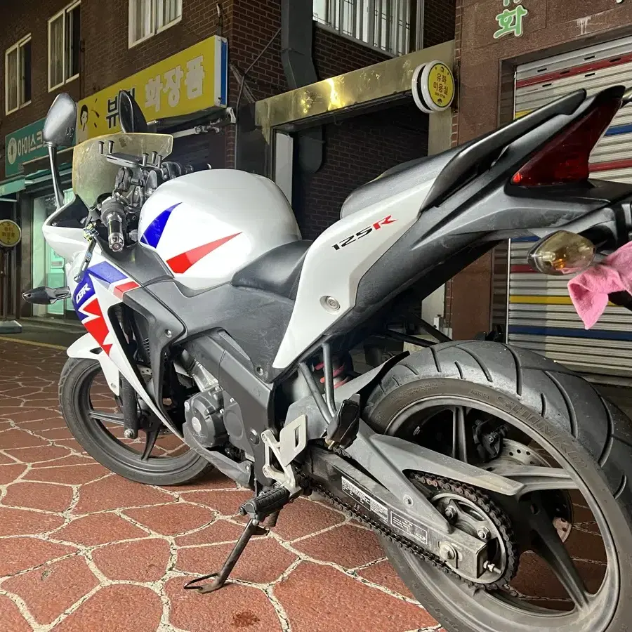 cbr125 16년식