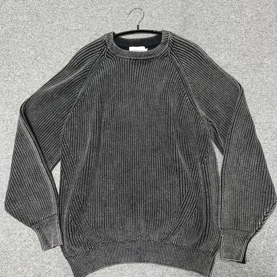 에스피오나지 피그먼트 니트 Pigment Dyed Raglan Knit