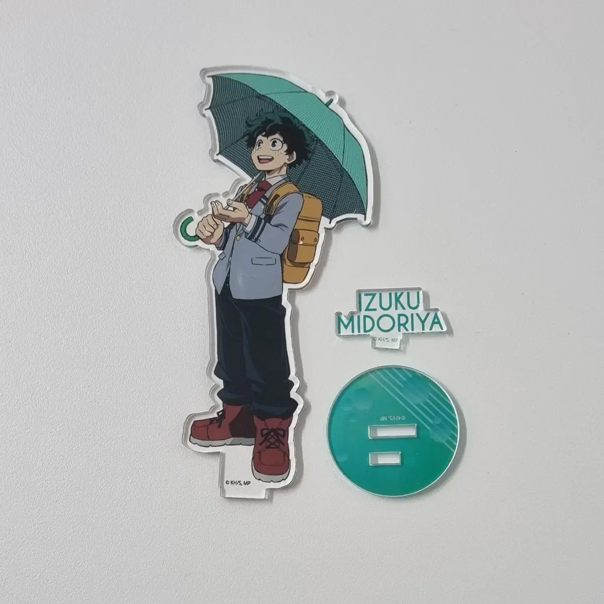 nahia.hiroaka.midoriya.deku.umbrella.acrylic stand sells.