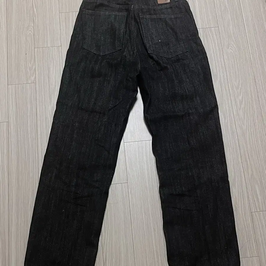 Blue brick straight denim 블루브릭 데님 size 2