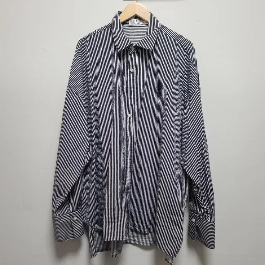 [OKKANE] Men's (Big Size) Overfit Striped Shirt 3XL