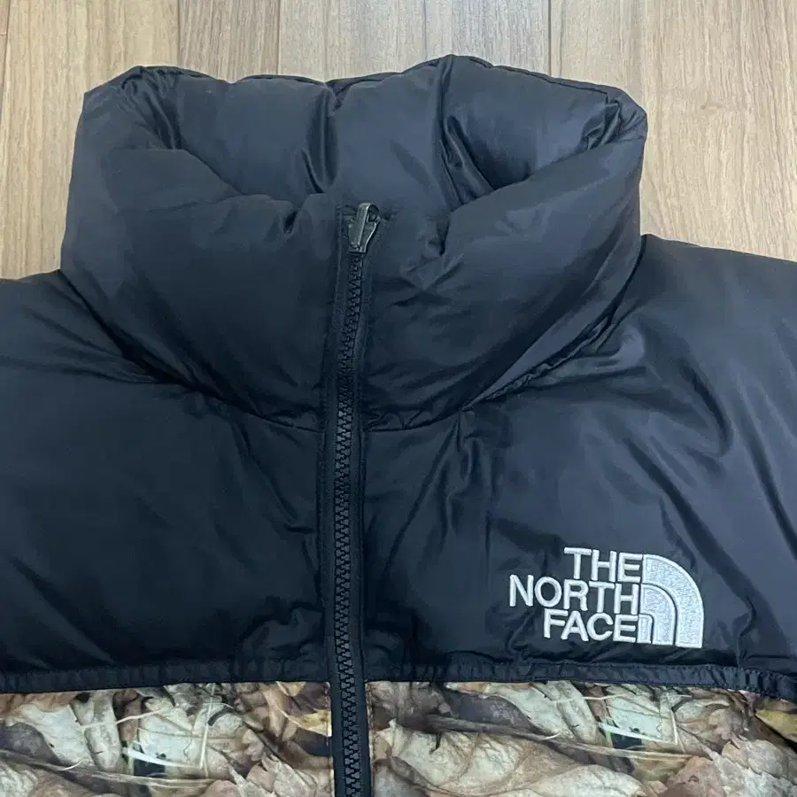 supreme x northface  슈프림 노스페이스 눕시패딩(낙엽M)