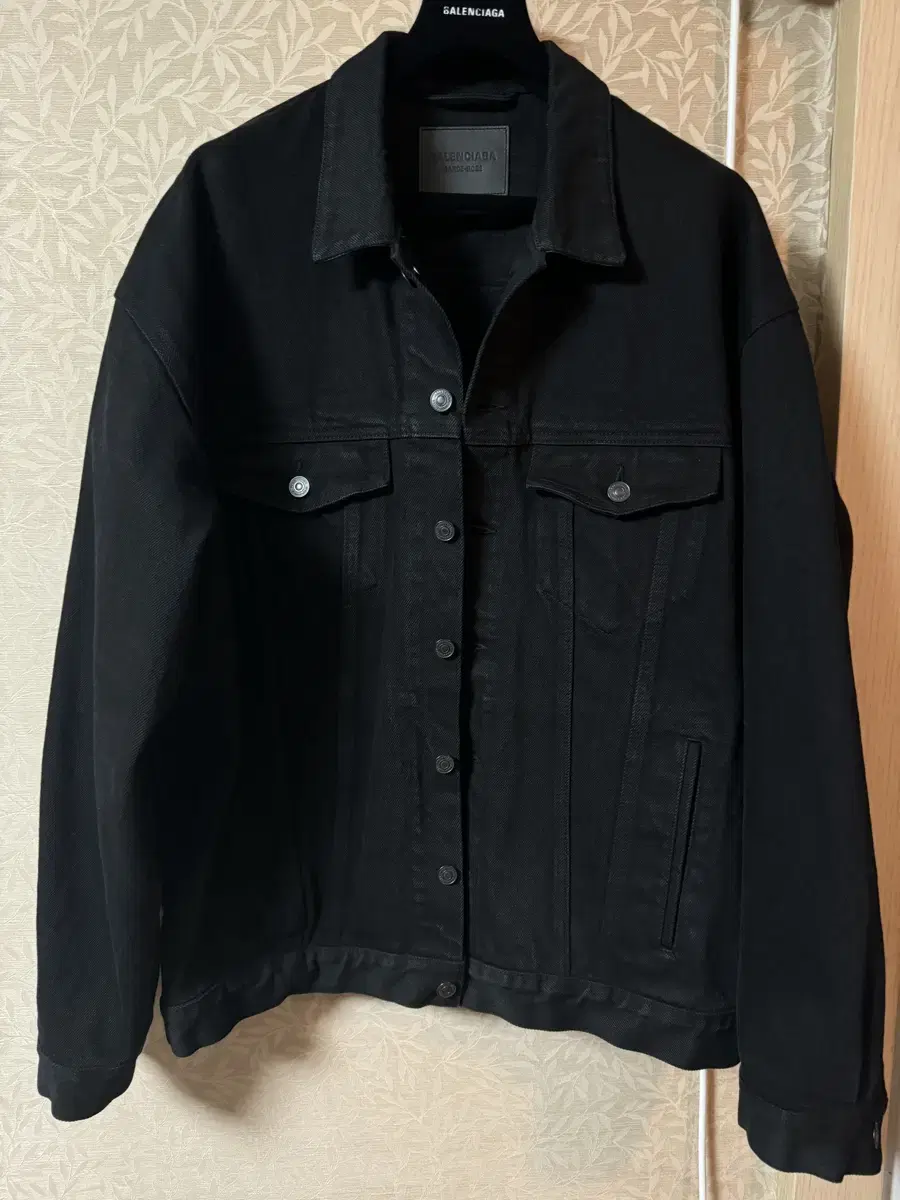 Balenciaga Gardrobe denim jacket tucker sells size 3