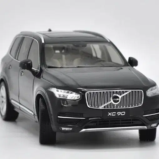 1:18 볼보 XC90 SUV 블랙 고급형 다이캐스트 미개봉 새상품