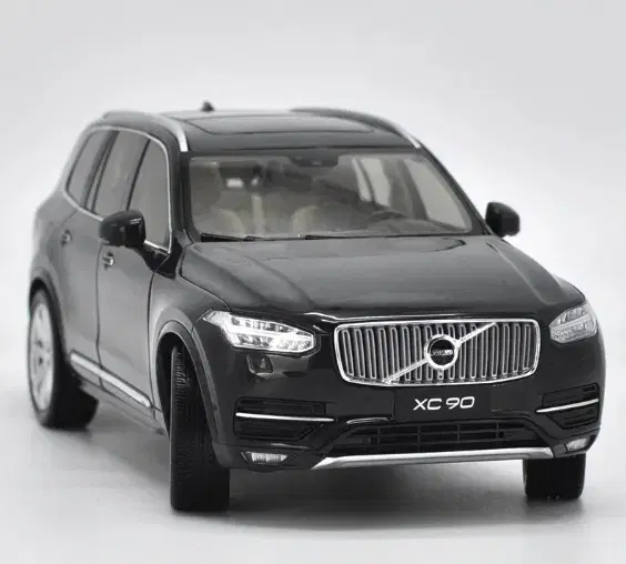 1:18 볼보 XC90 SUV 블랙 고급형 다이캐스트 미개봉 새상품