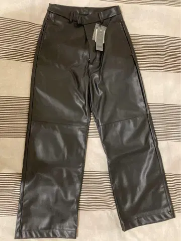 JEANASIS 지나시스가죽 팬츠
