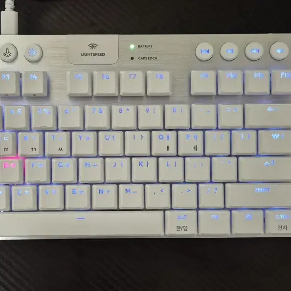 국내정발 로지텍 G915 X LIGHTSPEED TKL 신품급 팝니다