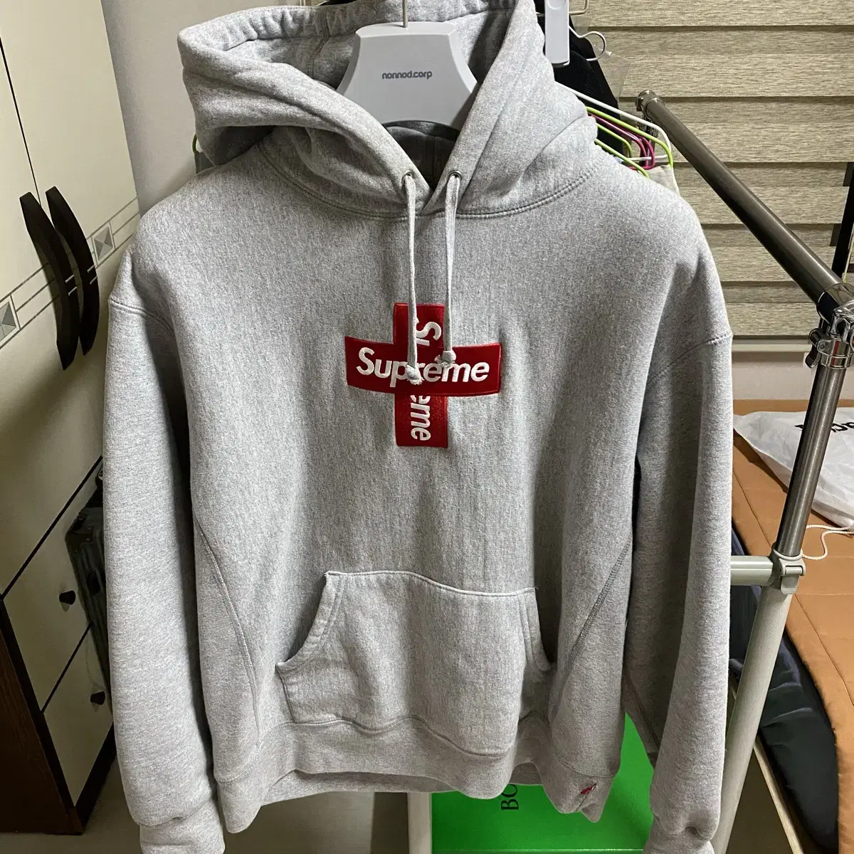 [M] Supreme Cross Box Logo Hoodie Heather Gray