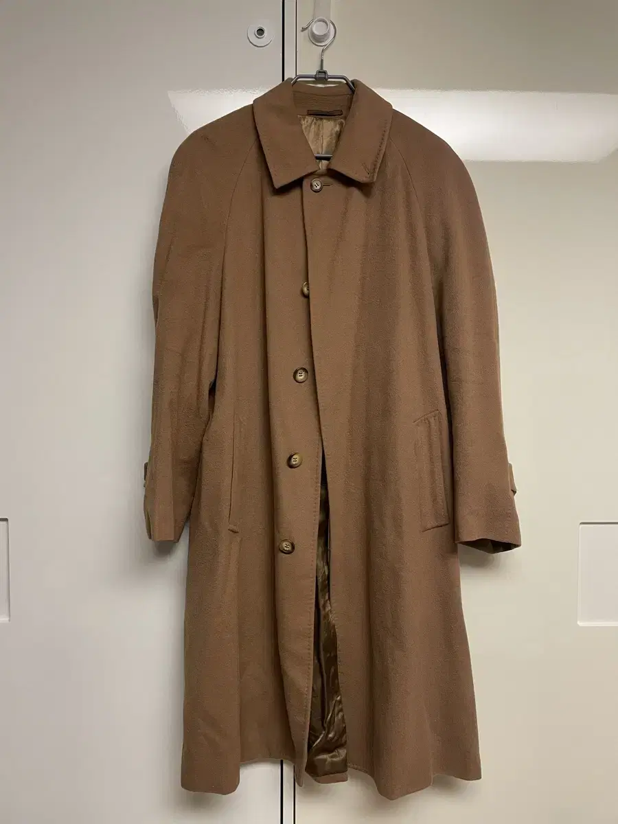 Colombo Cashmere100% Camel Single Coat