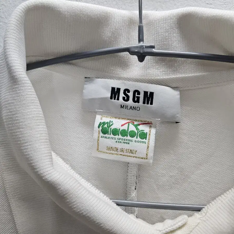 MSGM 디아도라 긴팔 티셔츠