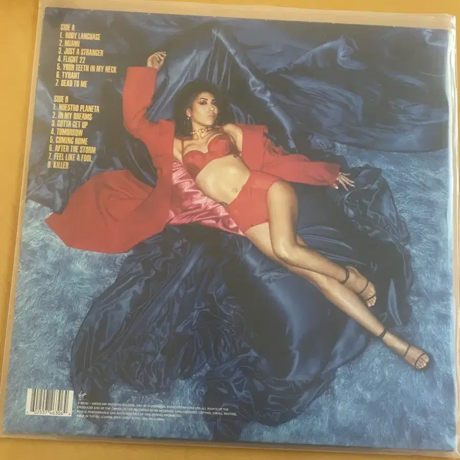 kali uchis isolation lp