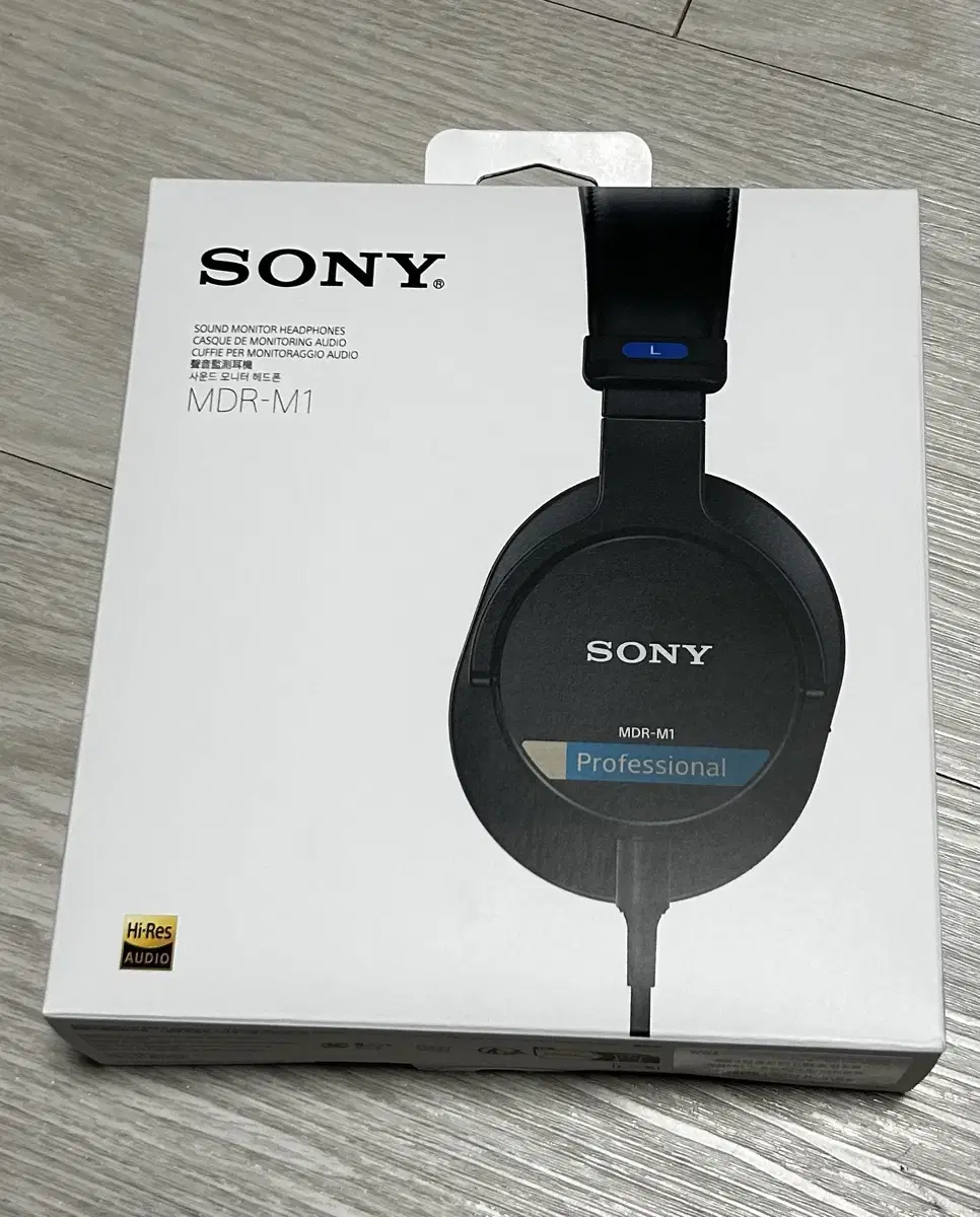 sony MDR-M1