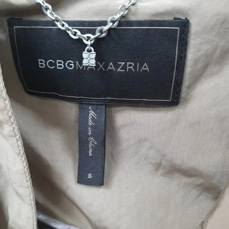 BCBG 막스아자리아 야상S