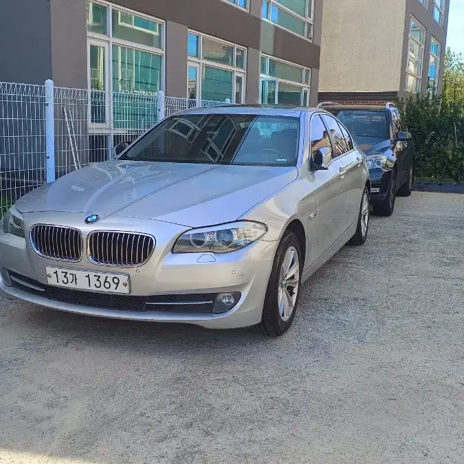 BMW F10 523i 팝니다