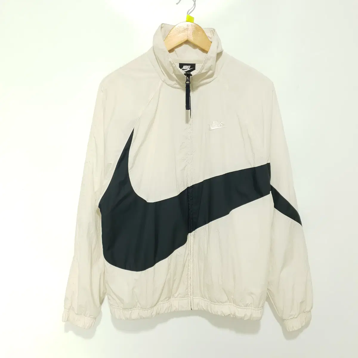 Nike Big Swoosh Woven Windbreaker Jacket M_i3072