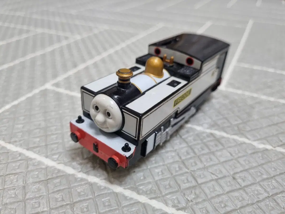 Freddy's Operating Train is for sale Thomas