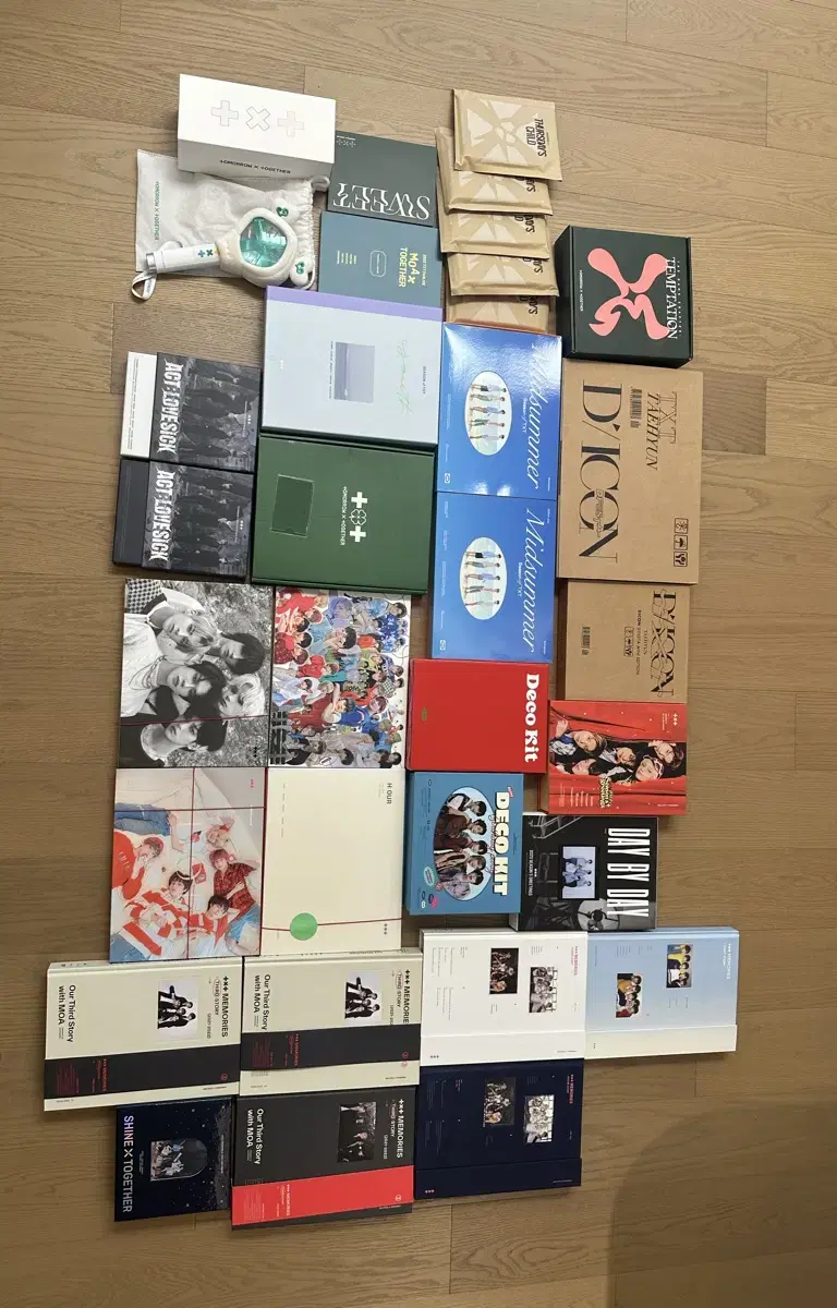 Shabatu Merchandise Deactivation Memory Hour photobook Shabatu Midsummer seasons greetings dvd