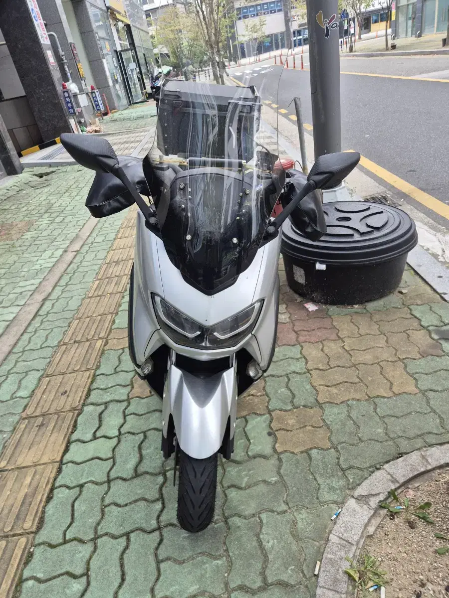 오토바이 nmax125 21년식