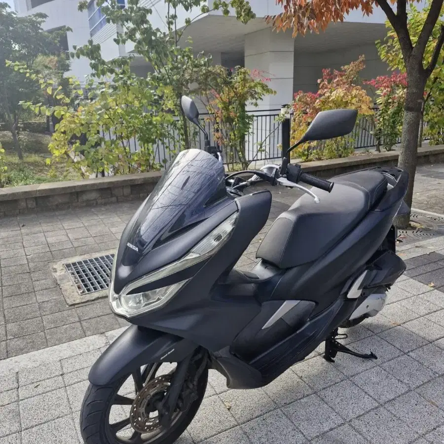 DB-070/ 혼다 / PCX /18년식/ 4.6만km /중고 오토바이