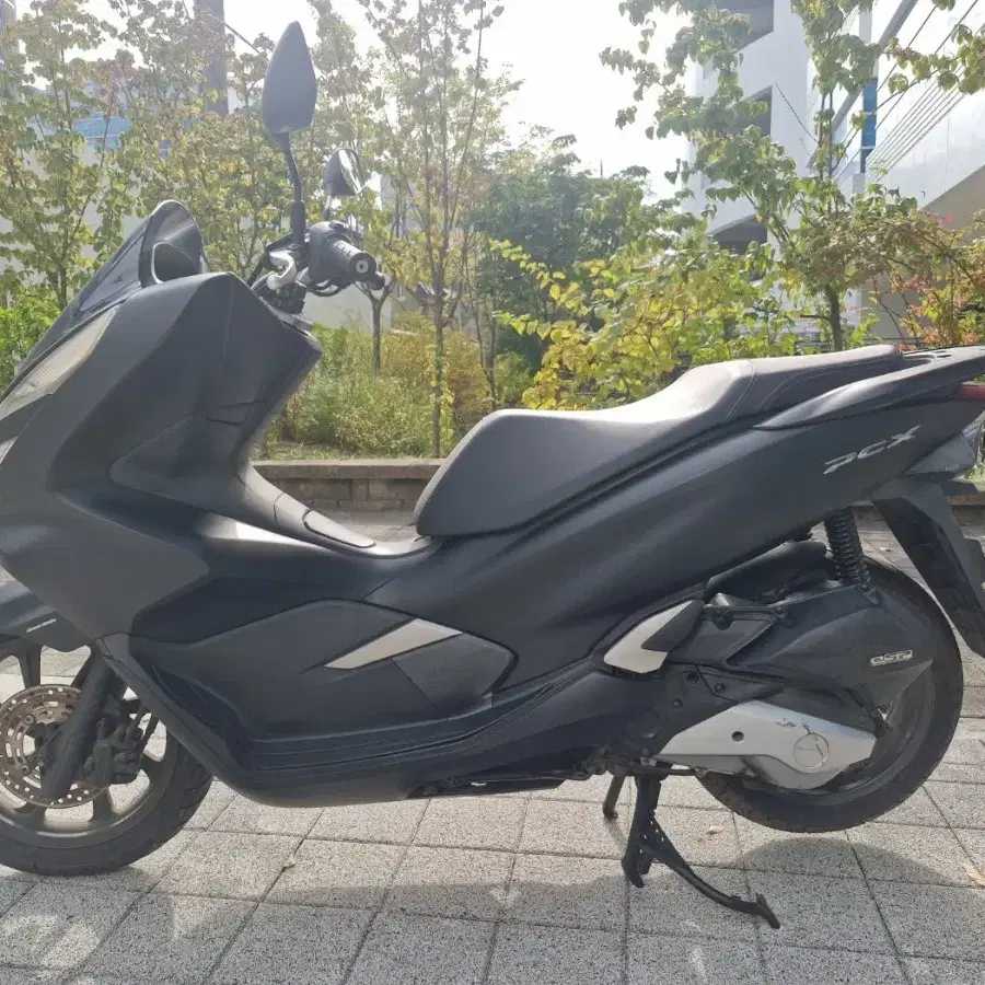 DB-070/ 혼다 / PCX /18년식/ 4.6만km /중고 오토바이