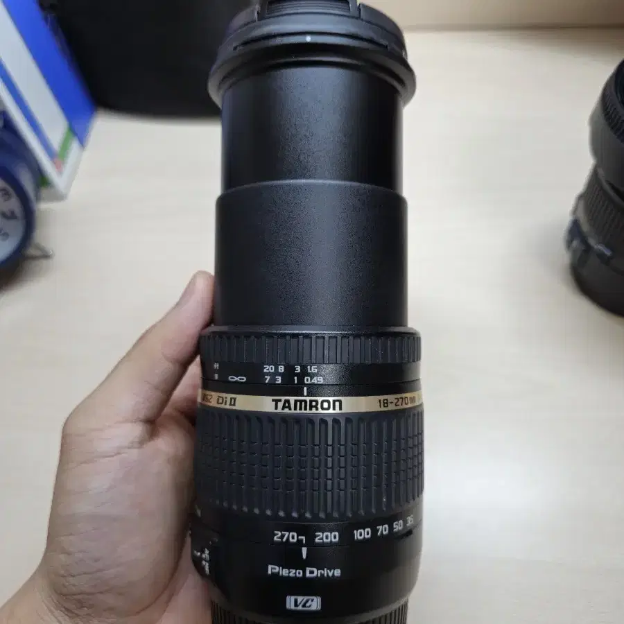 탐론 18-270mm F3.5-6.3 Di 2 VC 캐논 EF-S용