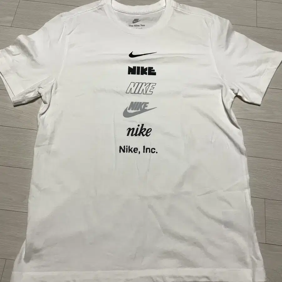 나이키 Nike 반팔티 L