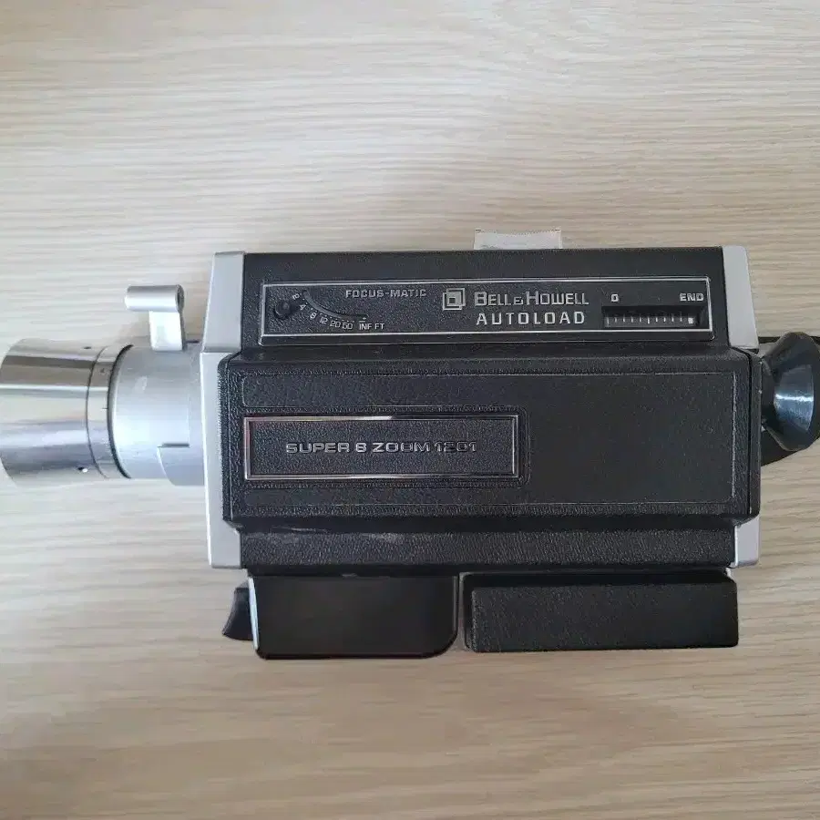 Super8 zoom 1201 bell&howell