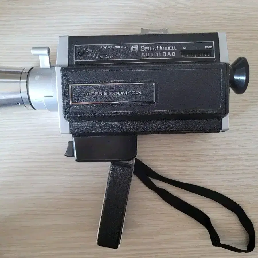 Super8 zoom 1201 bell&howell