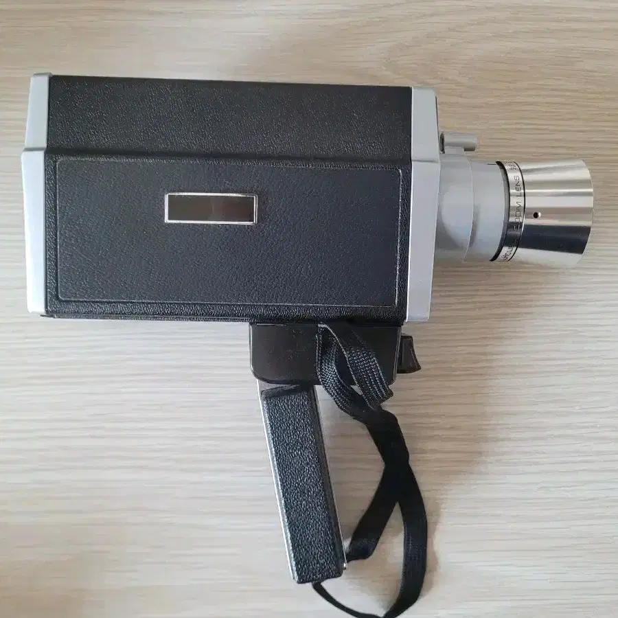 Super8 zoom 1201 bell&howell