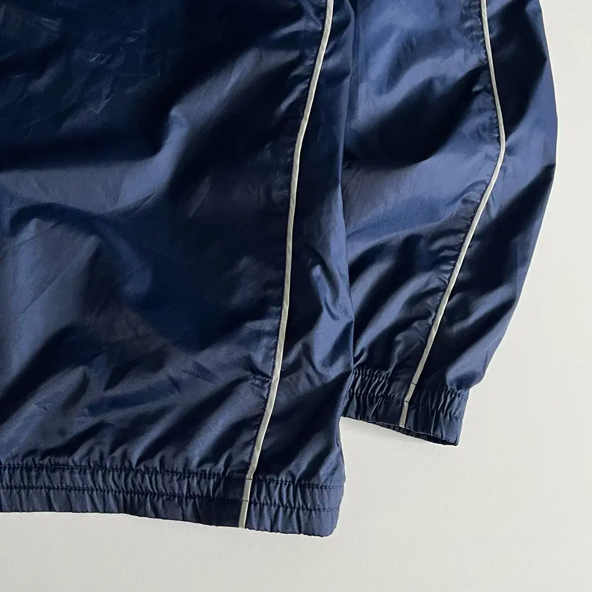 Adidas 00s Windbreaker jk