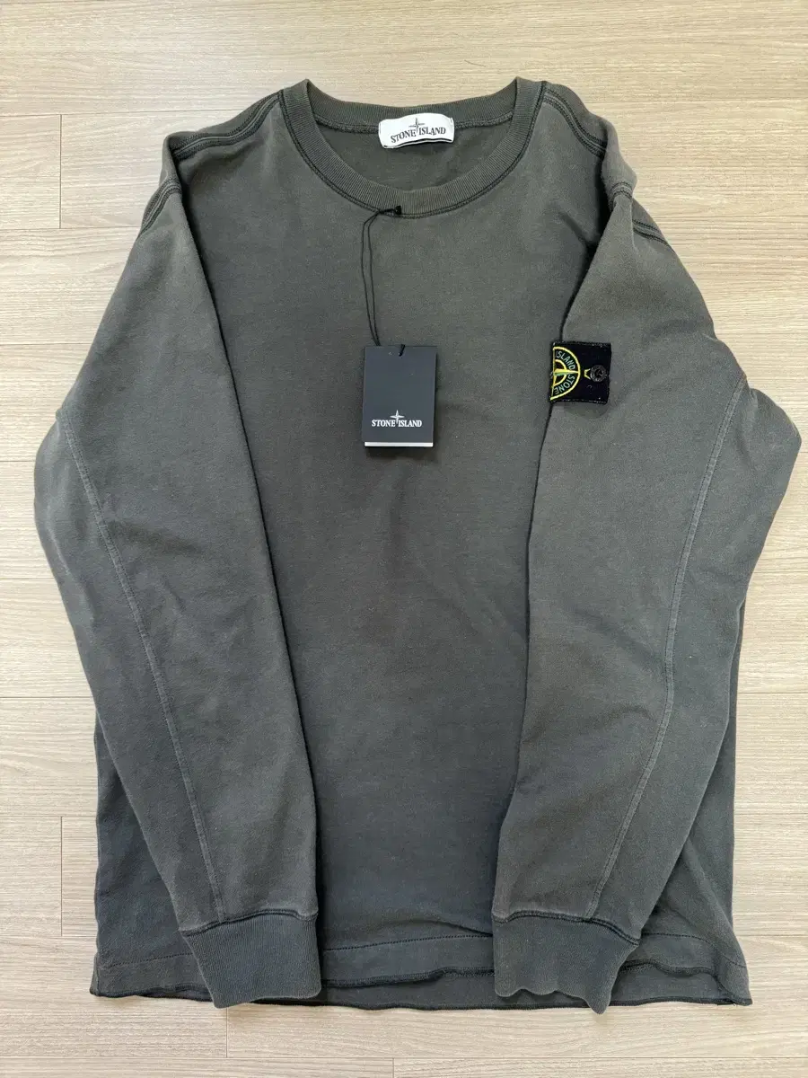 [L]Stone Island Long Sleeve