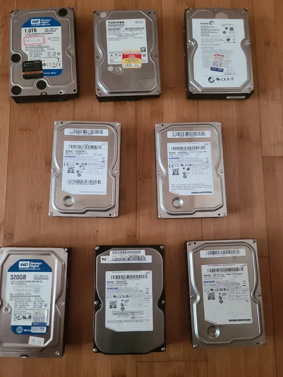 HDD 1T 3개 500G 2개 (320g,250G,160G 1개씩섭슈)