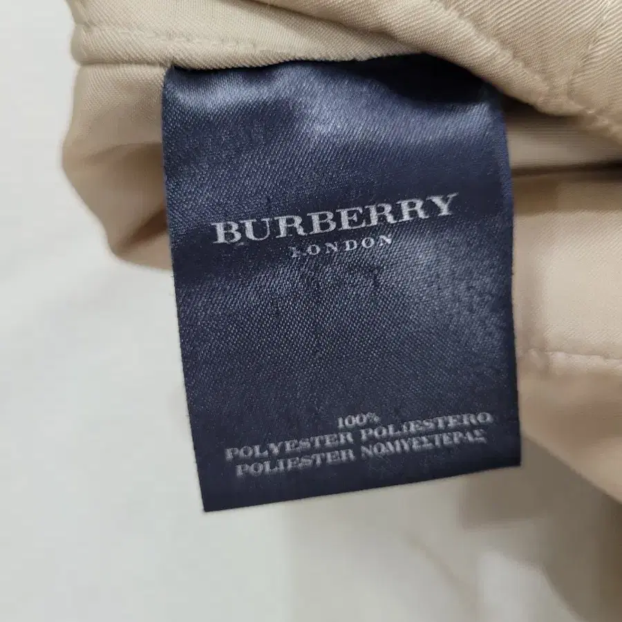 버버리 BURBERRY 여성 퀼팅 트렌치 코트  XL