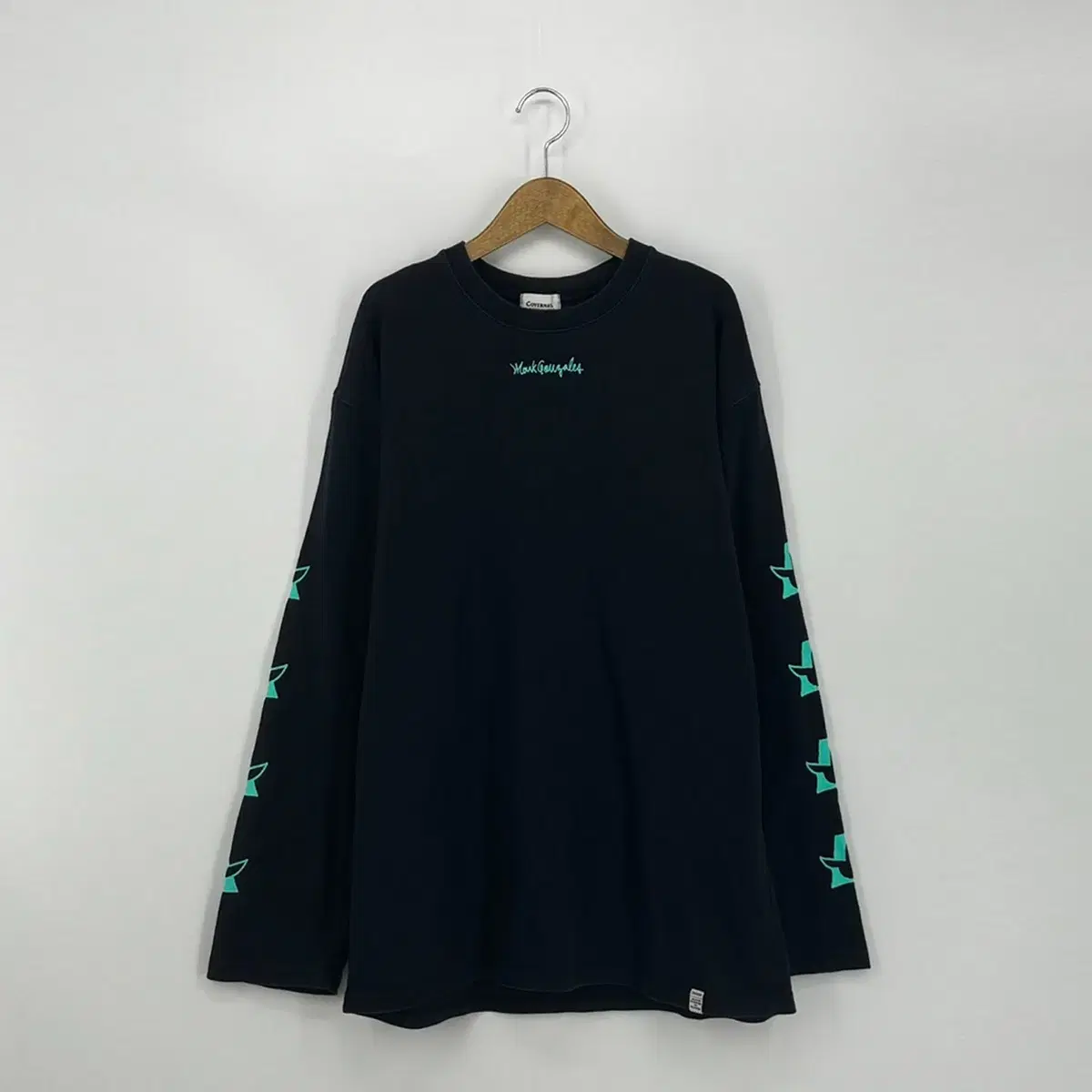 Covernat Printed Long Sleeve T-Shirt (L size / BLACK)