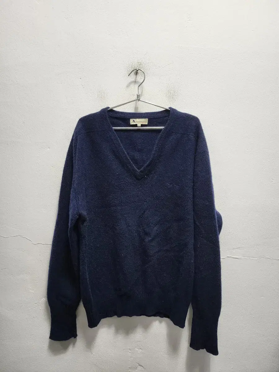 Aquascutum Knit