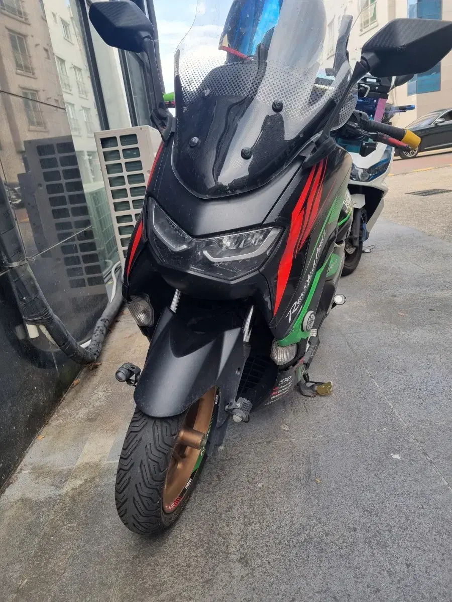 nmax125 파츠튜닝 마후라구변