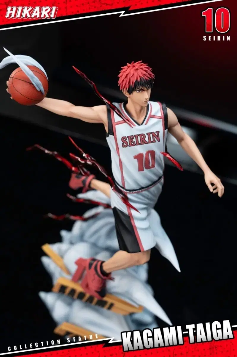 [Q1 '25] Basketball Kagami Taiga Resin Statue by HIKARI Kuroko