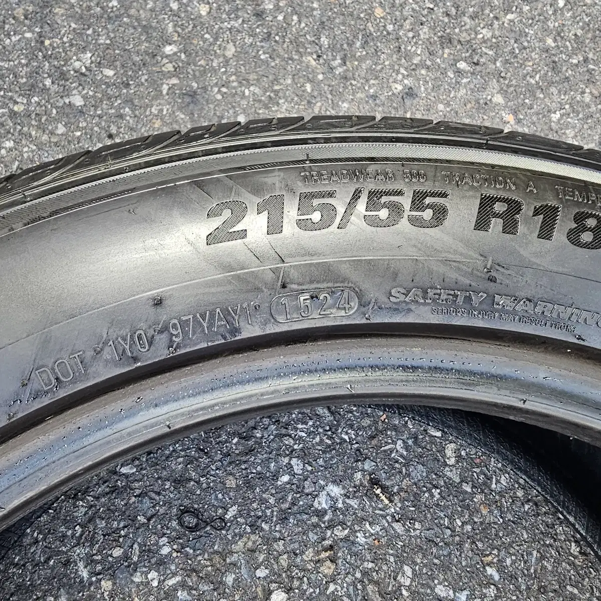 215/55R18   중고타이어  4본