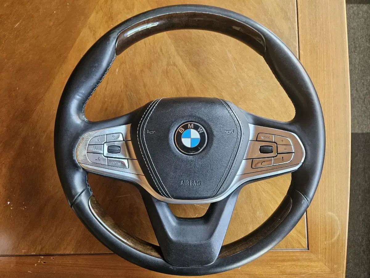 bmw 730d  g11 핸들에어백