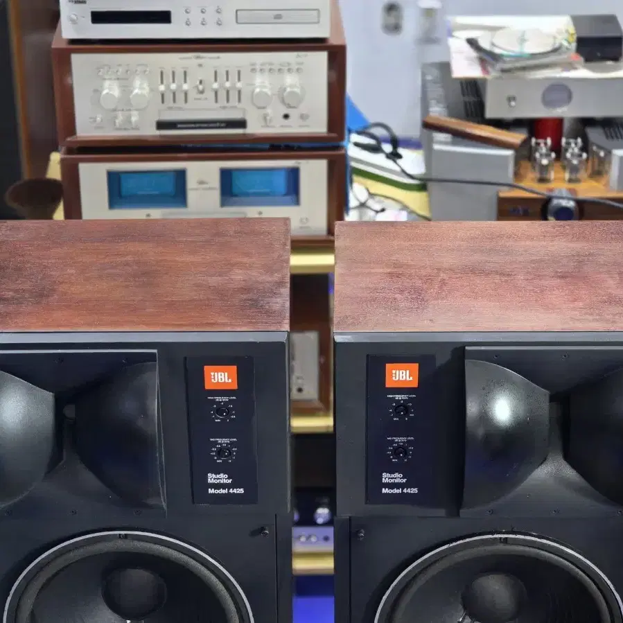 JBL 4425 스튜디오 모니터 스피커 팝니다.