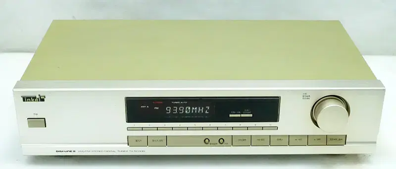 인켈 고급튜너 TX-5030G입니다.